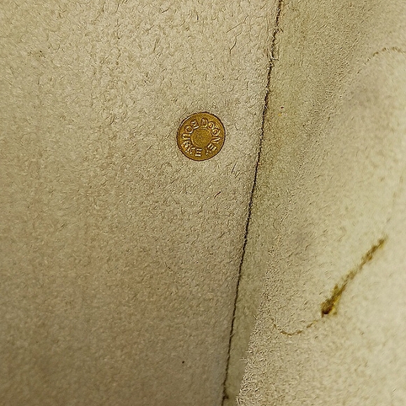 Dooney & Bourke ~ All Weather Leather Crossbody Bag - Picture 13 of 13